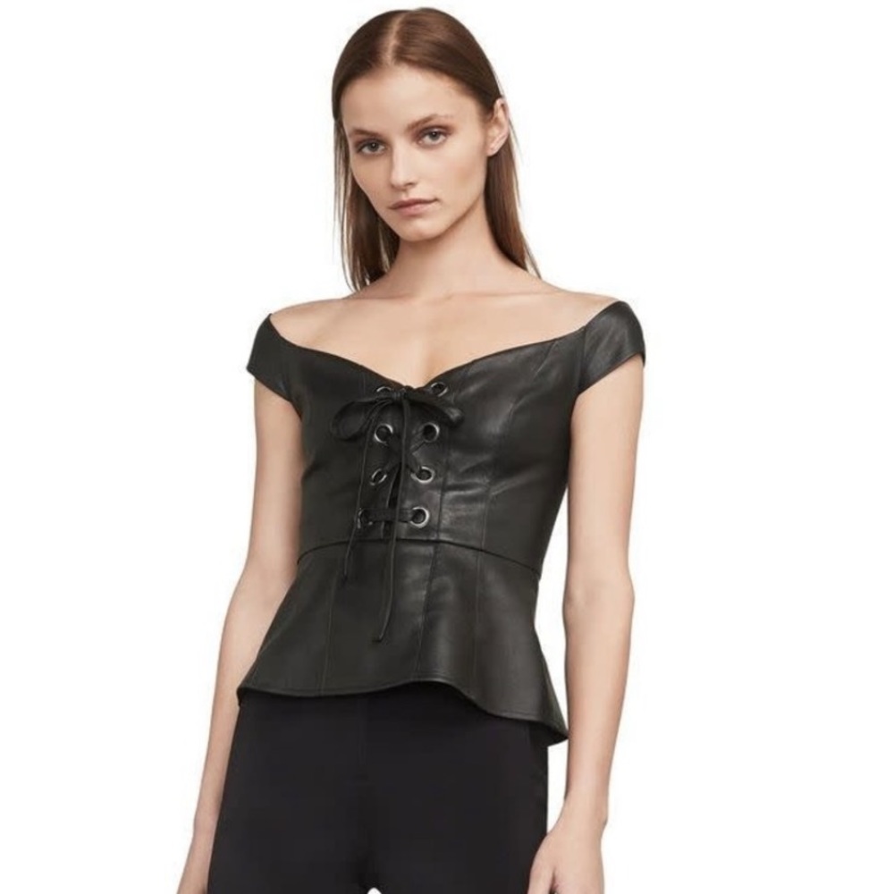 NWT BCBGMaxAzria Peplum top 🖤